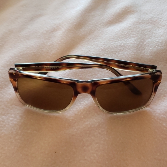 CONVERSE- Sunglasses